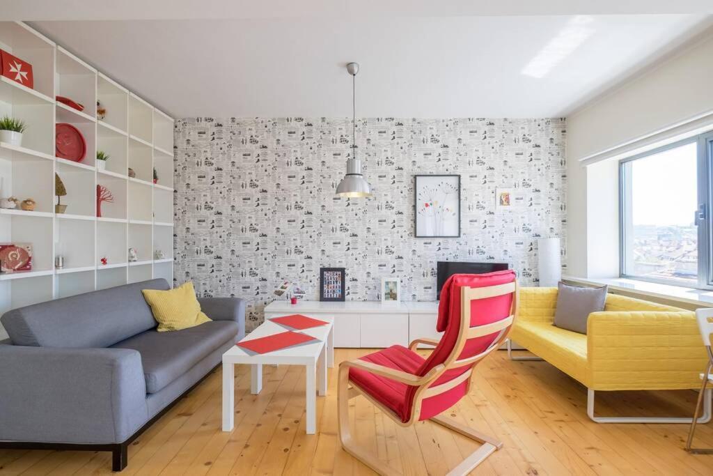 סופיה Home Is Where The Heart Is ~ 1-Bdr Central Charm מראה חיצוני תמונה