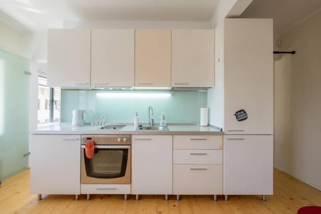 סופיה Home Is Where The Heart Is ~ 1-Bdr Central Charm מראה חיצוני תמונה